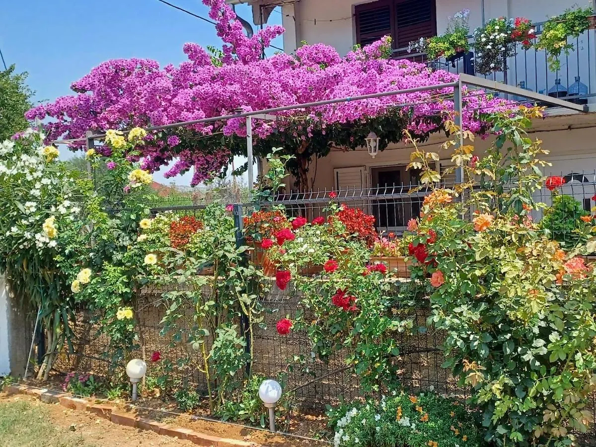 Holiday home Country House Kostela Stankovci